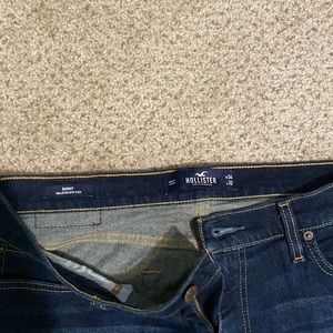 Hollister Men’s Epic Flex Skinny Jeans